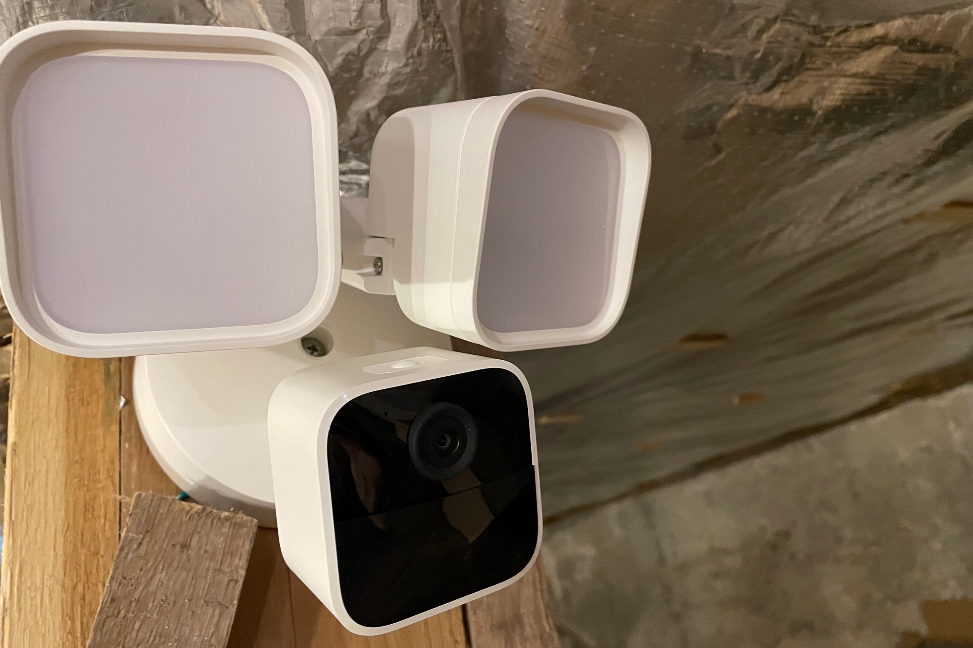 Blink Wired Floodlight Camera -- Best budget-priced security camera/floodlight combo
