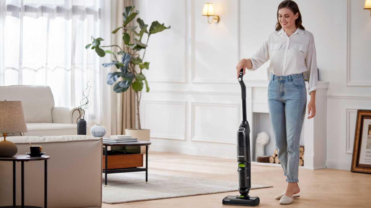 Eureka NEW400 vacuum mop