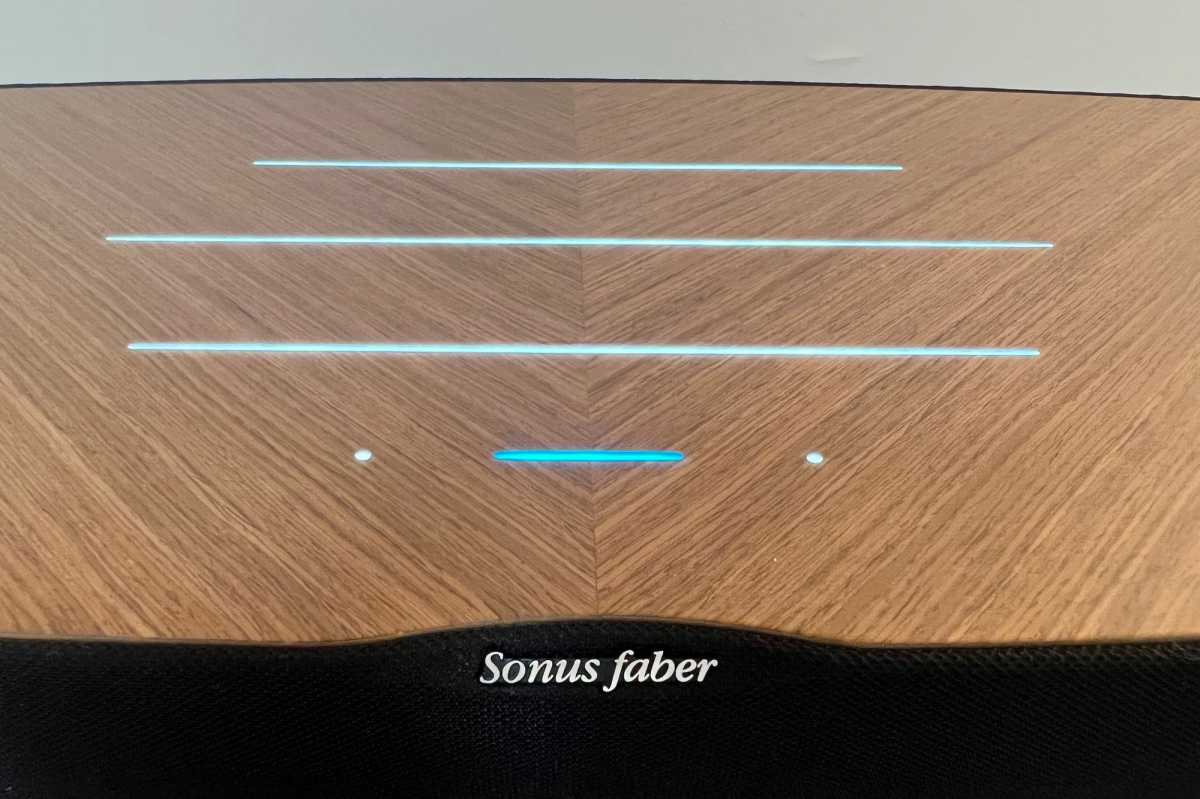 Sonus faber touch controls