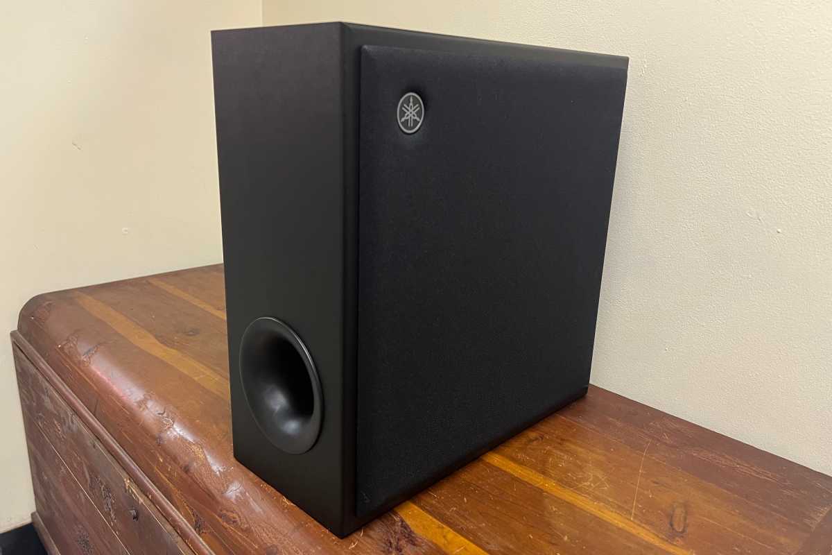 Yamaha True X Bar 50a subwoofer